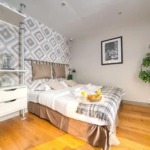 833 - Porte De Versailles - Lovely Apartamento París